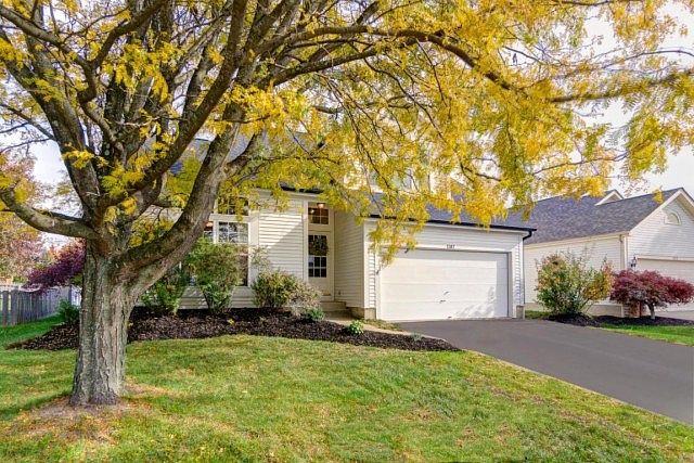 1st image of 1387 Meadowbank Dr
