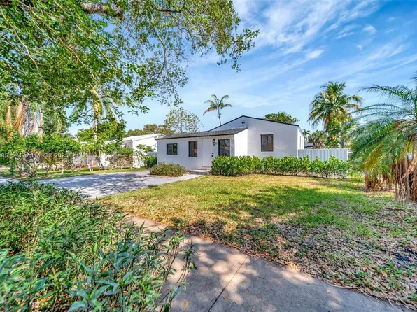 1921 Harding St, Hollywood, FL 33020