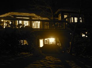 946 Hood View Ct, Hood River, OR 97031