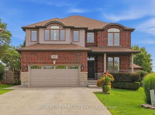 813 Deer Ridge Pl, London, ON N6H0C1