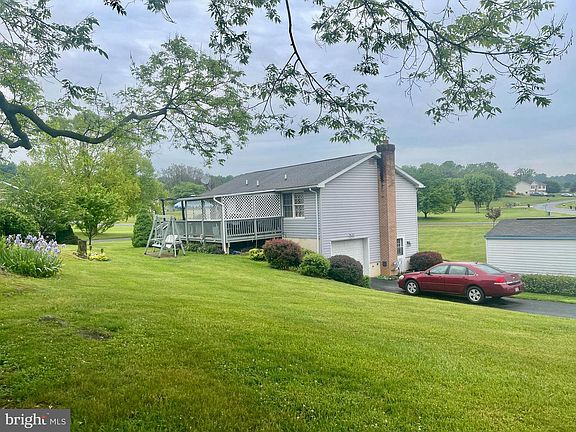 4th image of 27 Canterbury Dr