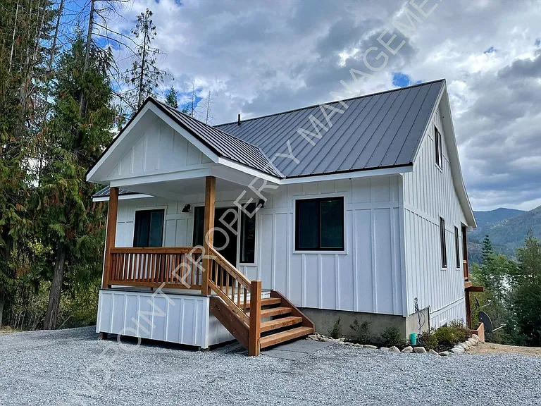 171 Cedar Dr — Photo 1
