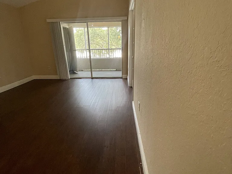 2850 N Oakland Forest Dr #308 — Photo 11