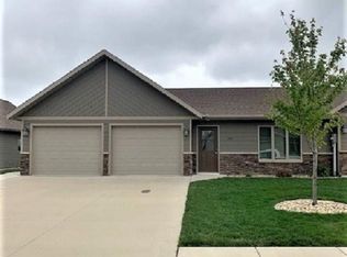 319 24th Ave, Sheldon, IA 51201