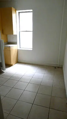 Rented by Level Group | media 31