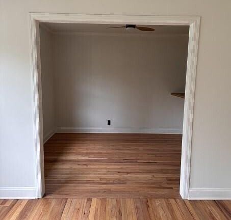 3rd image of 2037 Brannen Rd SE