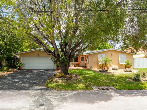 1601 NE 48TH Court, Oakland Park, FL 33334