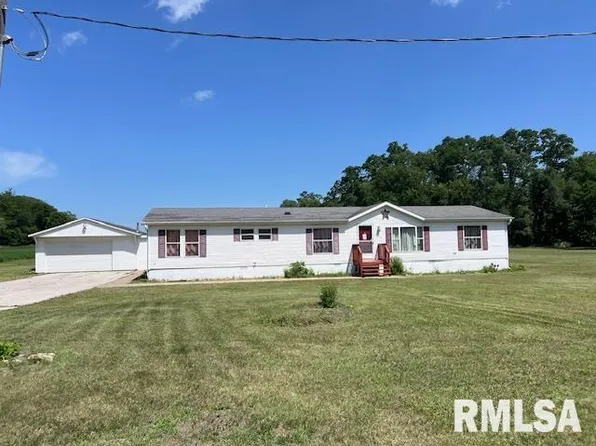 911 4th St, New Boston, IL 61272