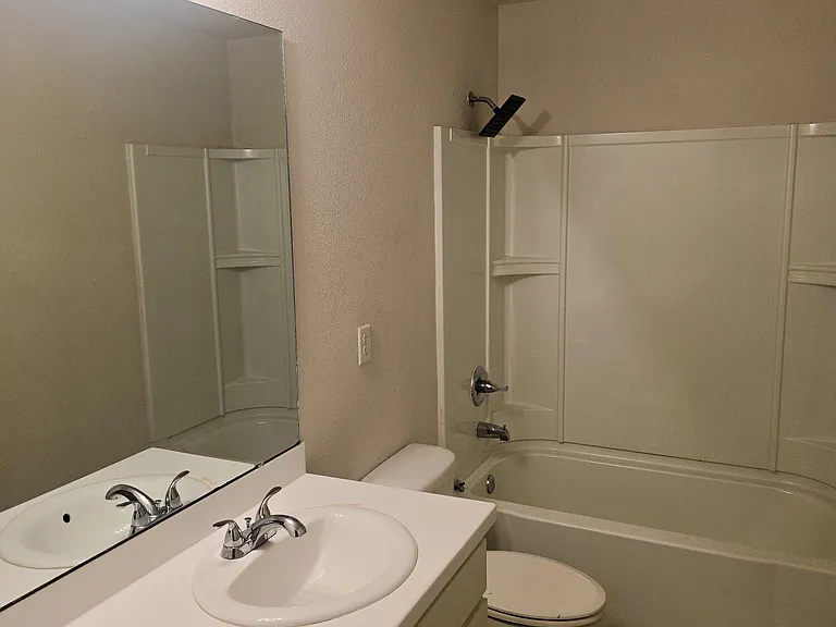 1971 Amberly Dr — Photo 8