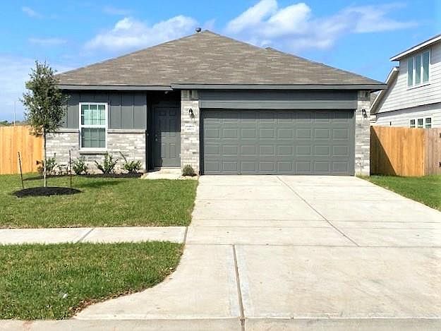 1st image of 4611 S Richwood Dr