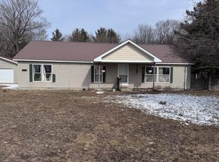 10844 N Black River Rd, Cheboygan, MI 49721