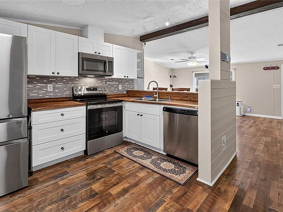 4th image of 11916 SW 36TH TERRACE