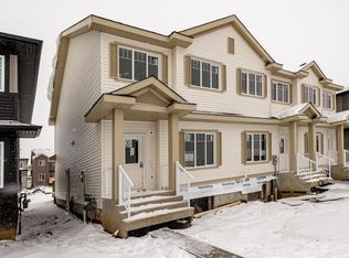 17704 69a St NW, Edmonton, AB T5Z0W6