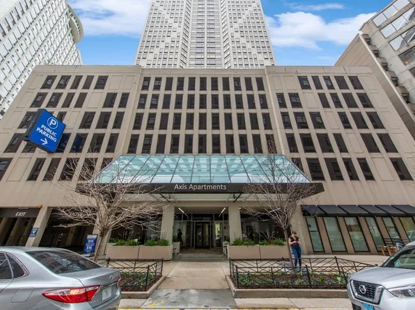 441 E Erie St APT 3502, Chicago, IL 60611