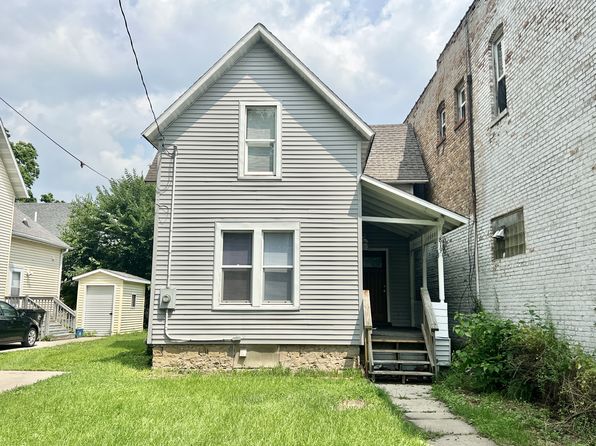 819 Saint Lawrence Ave