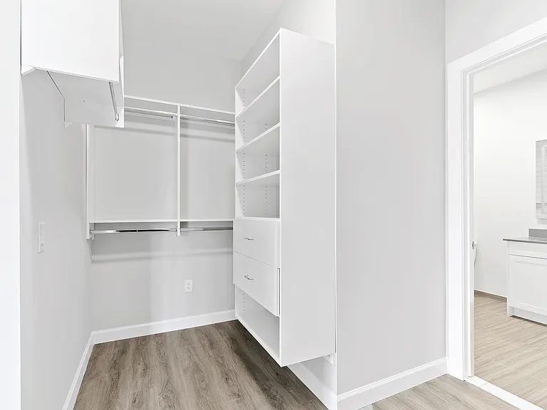 Whippany Village Apartments — Photo 18