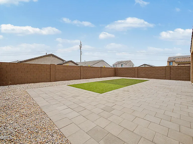 7143 W Coles Rd — Photo 20