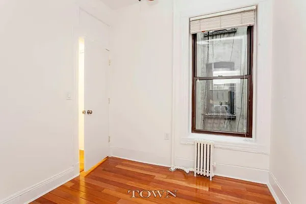 Rented by Town Residential | media 6