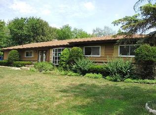 1707 Kay Ct, Dundee, IL 60118