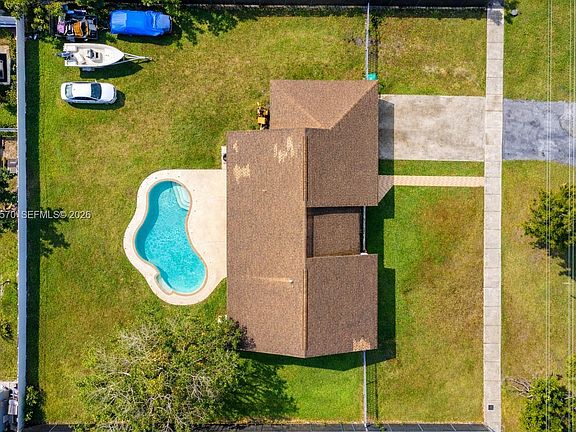 2nd image of 15920 SW 280th St
