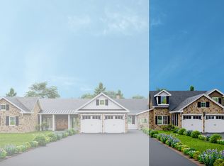 Lot 28 - Maple Plan, Residences at Steel Club, Hellertown, PA 18055