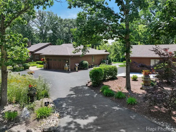 24099 W Haidi Ln, Lake Villa, IL 60046