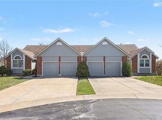7013 W 157th Ter, Overland Park, KS 66223