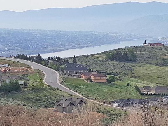 Great Views For a Home!