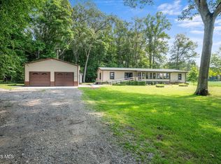 11555 Manore Rd, Grand Rapids, OH 43522