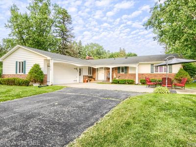 1038 Cora Dr, Flint, MI, 48532