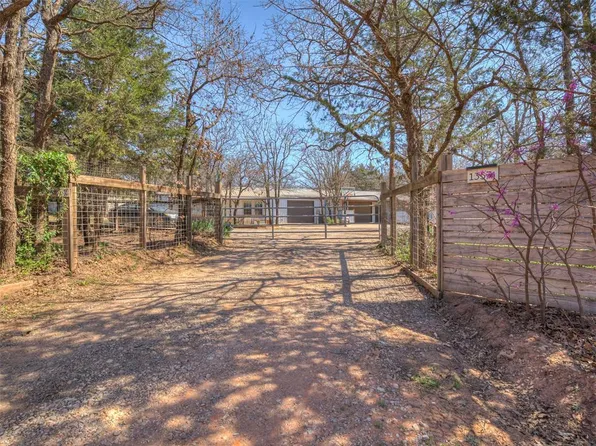 13574 Arrowhead Dr, Guthrie, OK 73044