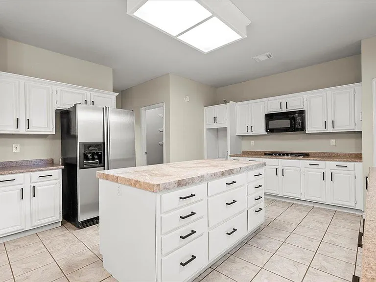 5916 Rickerhill Ln — Photo 14