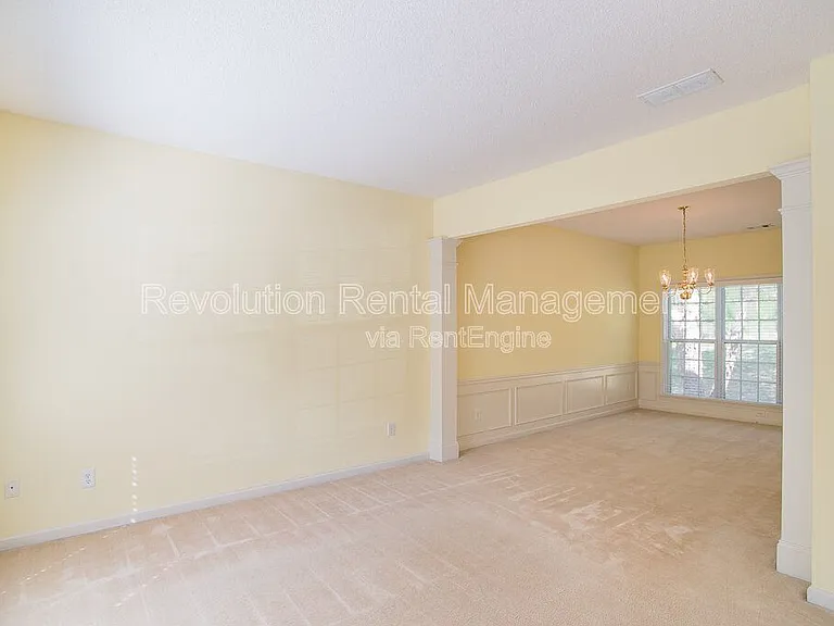 11655 Crossington Rd — Photo 5
