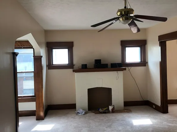 2111 Utah Ct NW, Canton, OH 44709