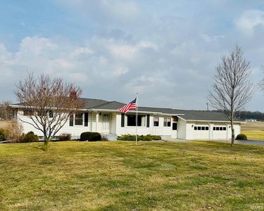 2647 Southway, Rochester, IN, 46975