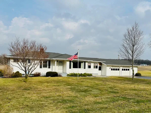 2647 Southway, Rochester, IN 46975