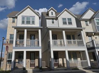 200 Lanyard Dr, Lewisville, TX 75057