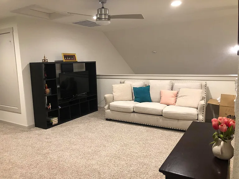 Upstairs loft area