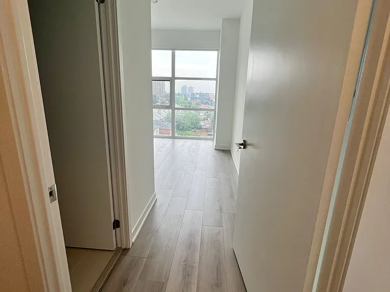 1787 Saint Clair Ave W #627 — Photo 5