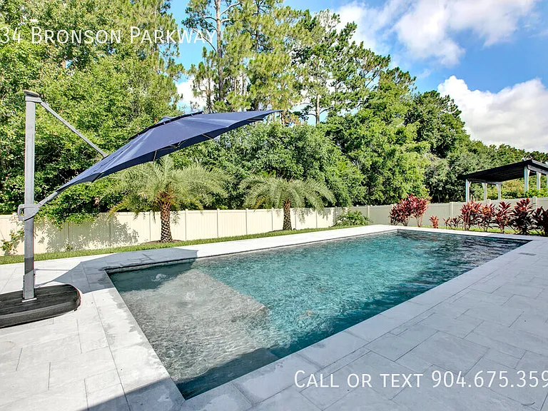 434 Bronson Pkwy — Photo 38