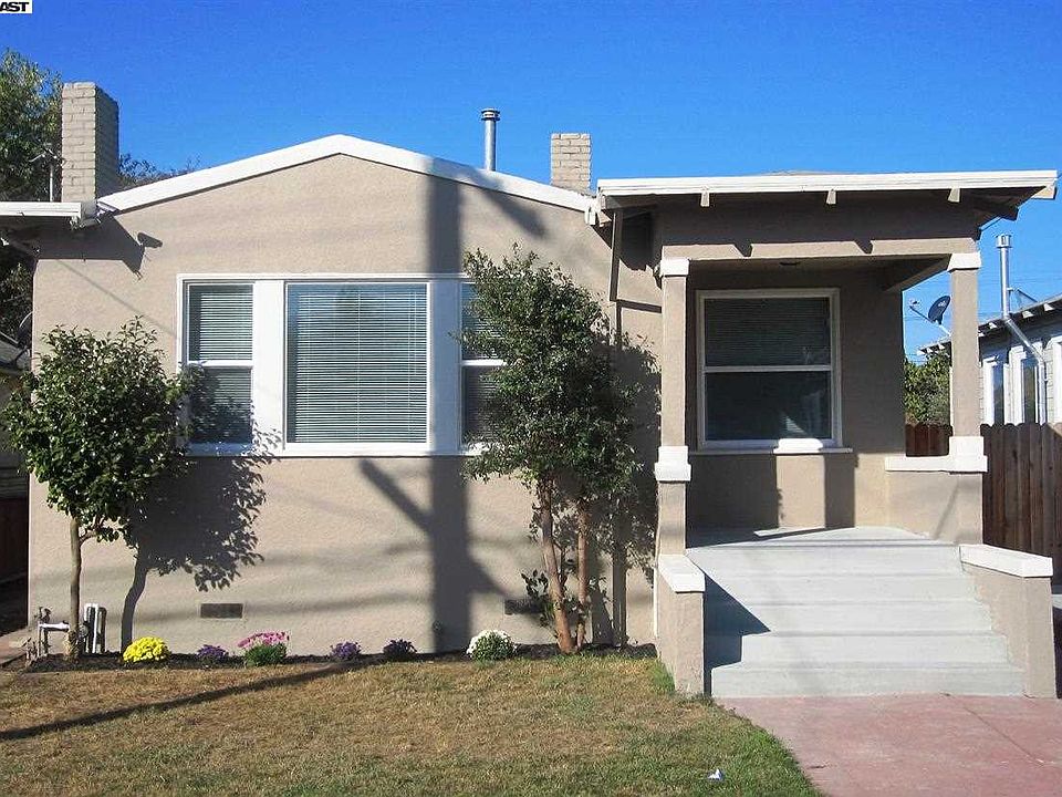 1st image of 535 42nd St