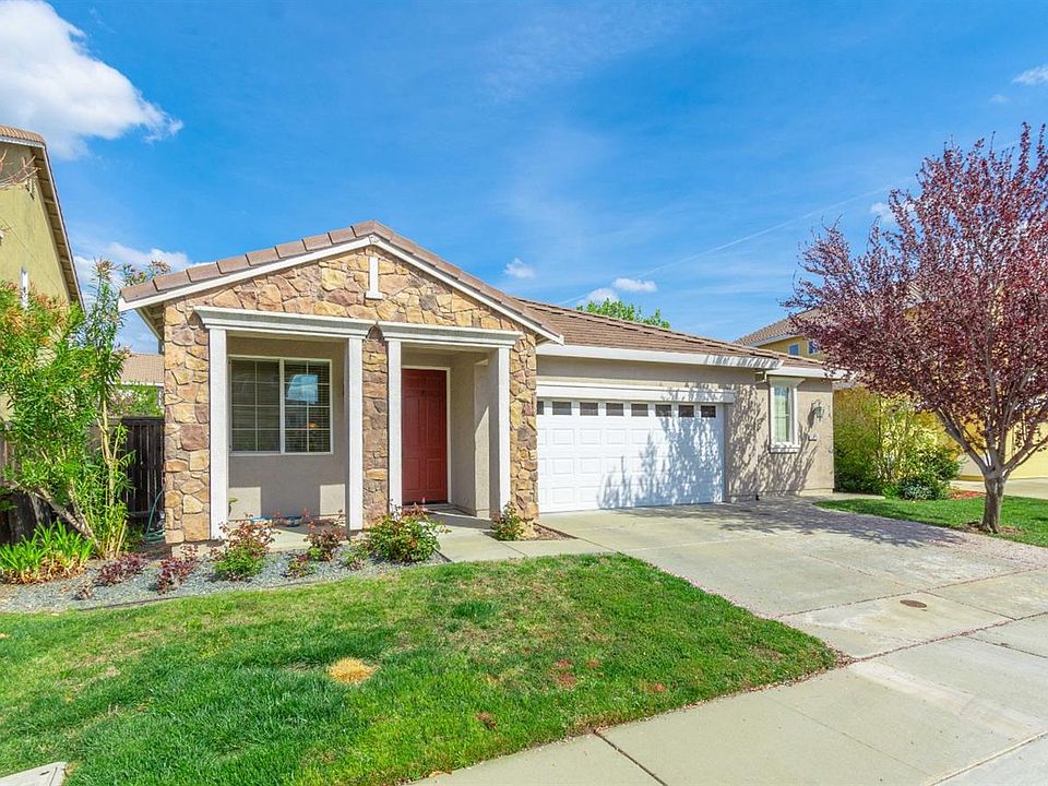 2nd image of 1275 Standish Cir