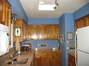 4th image of 4008 Calle Castano Ct NE