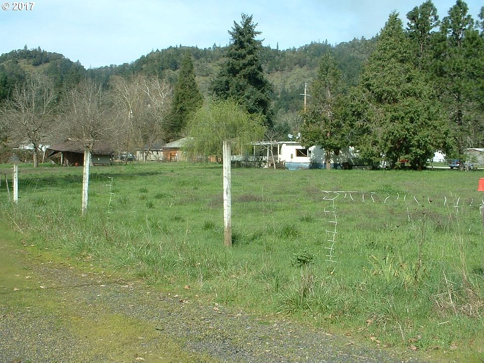2nd image of 192 Lou Gray Dr