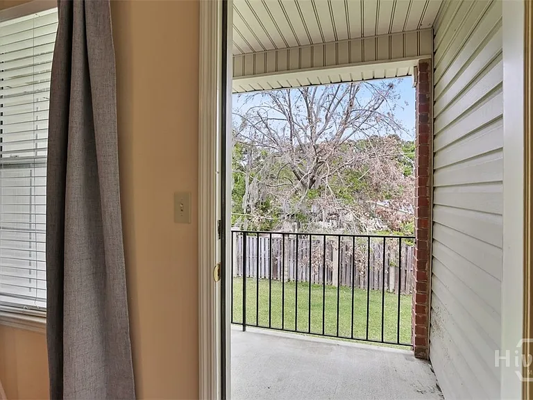 211 Edgewater Rd #40 — Photo 25