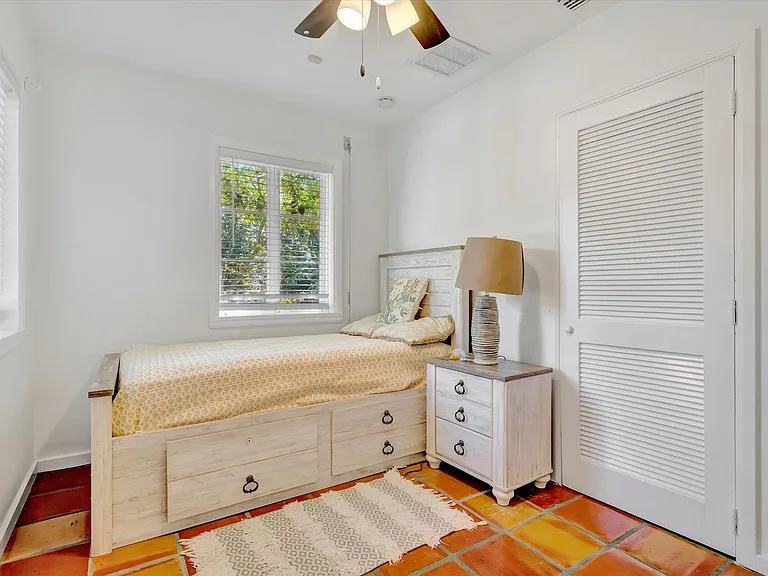 4237 Higel Ave — Photo 26