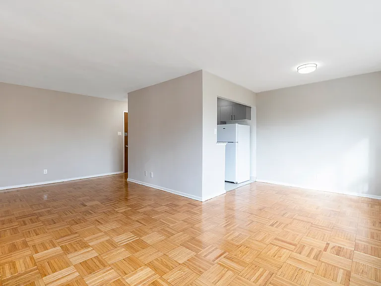 183 Berry Rd — Photo 12