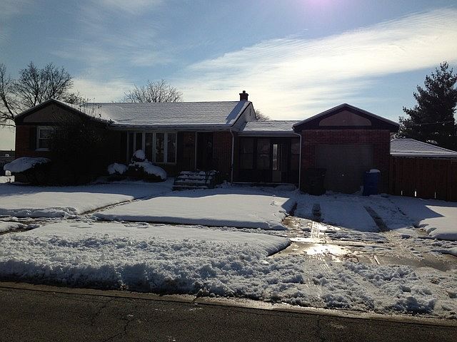 1st image of 685 Van Buren Ave