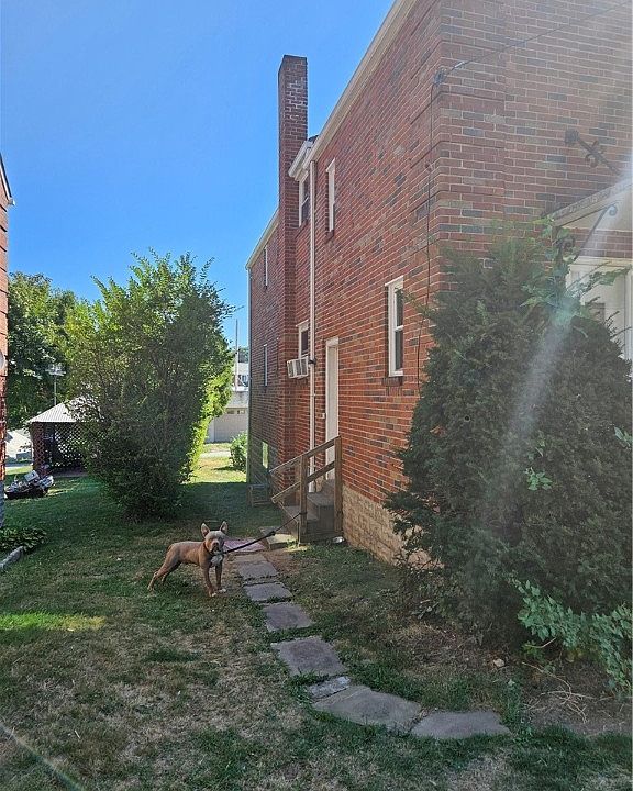 2nd image of 1111-11133 Jefferson St