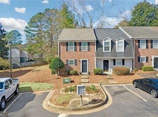 233 Quail Run, Roswell, GA 30076